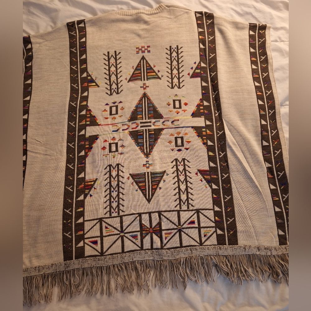 NWOT Bohemian Fringe Cardigan Poncho Tribal